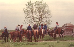 Trail ride to Fort Ransom Park